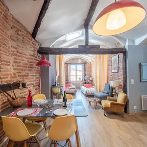 le-gite-du-vieil-albi.midi-pyreneeshotels.com/